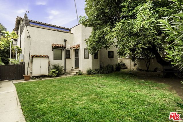 1702 Idaho Avenue 3, Santa Monica, CA 90403