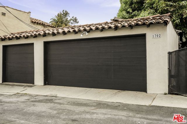 1702 Idaho Avenue 3, Santa Monica, CA 90403