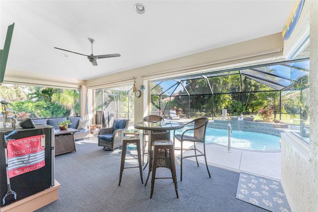 537 LAKE OF THE WOODS DRIVE, Venice, FL 34293