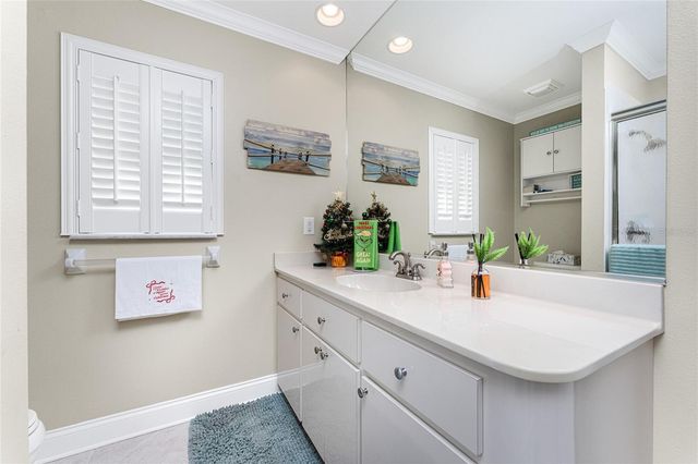 537 LAKE OF THE WOODS DRIVE, Venice, FL 34293