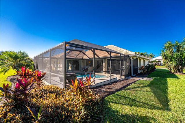 537 LAKE OF THE WOODS DRIVE, Venice, FL 34293