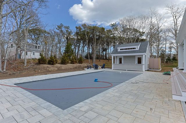 2548 Main Street, South Chatham, MA 02659