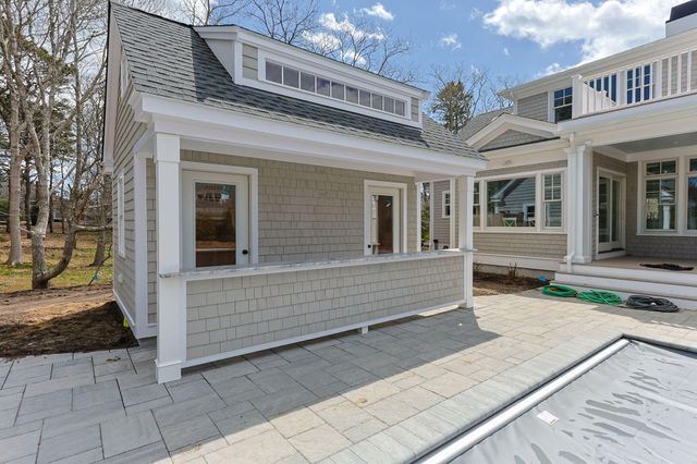 2548 Main Street, South Chatham, MA 02659