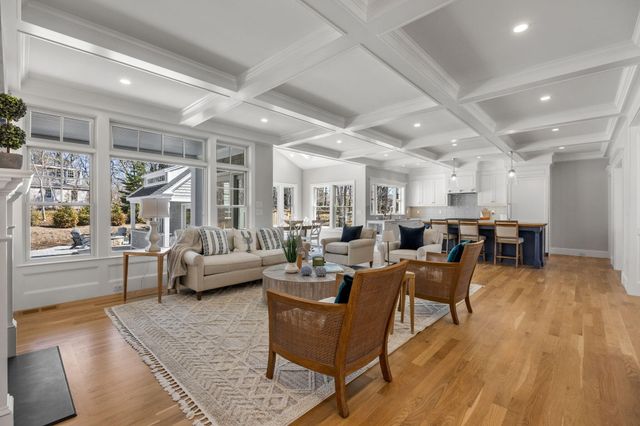 2548 Main Street, South Chatham, MA 02659