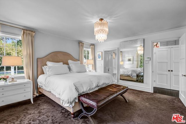 15235 Valley Vista Boulevard, Los Angeles, CA 91403