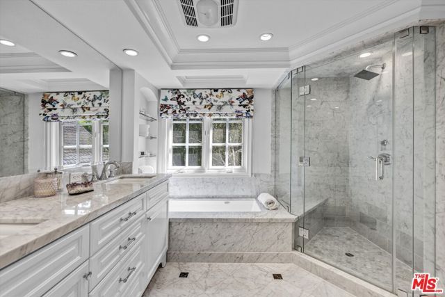 15235 Valley Vista Boulevard, Los Angeles, CA 91403