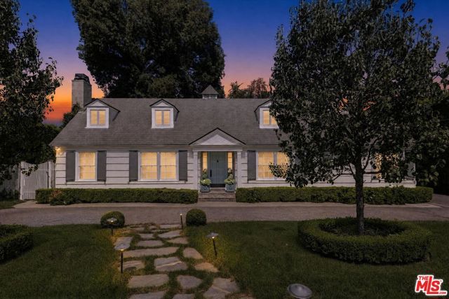 15235 Valley Vista Boulevard, Los Angeles, CA 91403