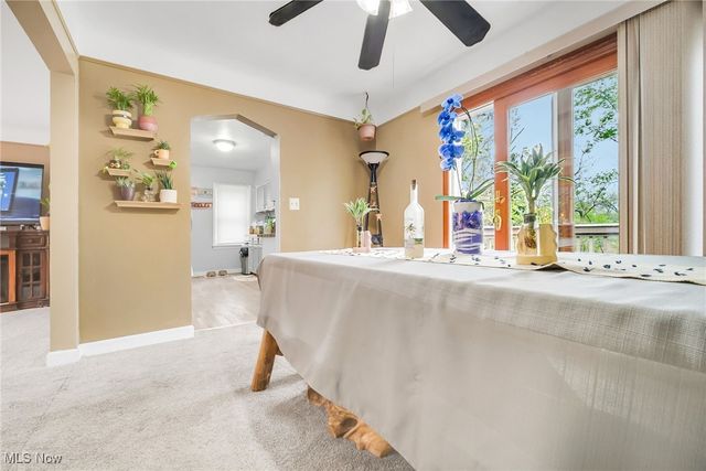 29407 Waldensa Avenue, Wickliffe, OH 44092