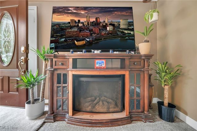 29407 Waldensa Avenue, Wickliffe, OH 44092