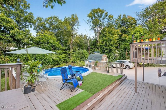 29407 Waldensa Avenue, Wickliffe, OH 44092