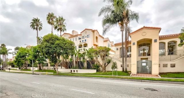 5500 Torrance Boulevard A304, Torrance, CA 90505