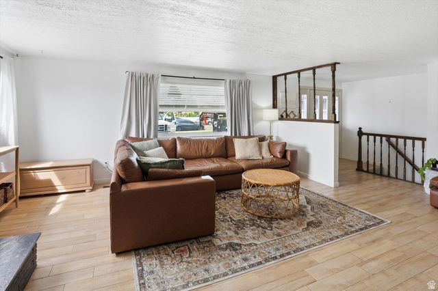 5108 S 2000 W, Roy, UT 84067