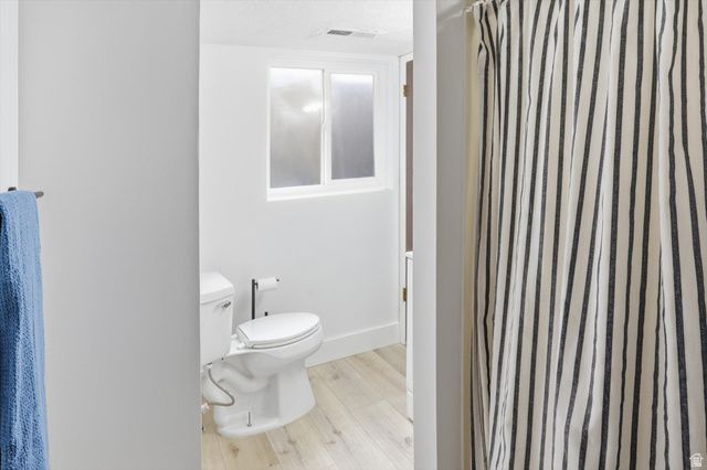 5108 S 2000 W, Roy, UT 84067