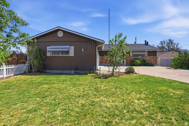 5108 S 2000 W, Roy, UT 84067
