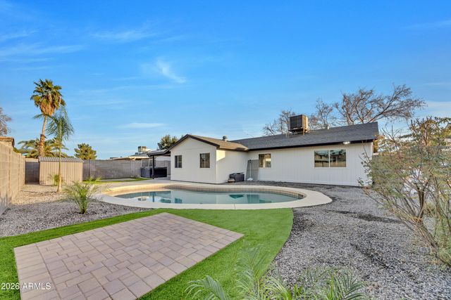 2220 E JEROME Avenue, Mesa, AZ 85204