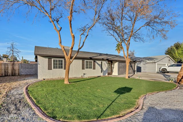 2220 E JEROME Avenue, Mesa, AZ 85204