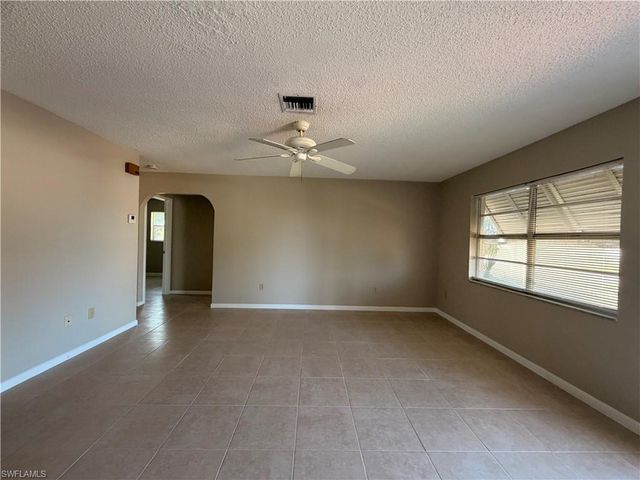18433 Iris RD, Fort Myers, FL 33967