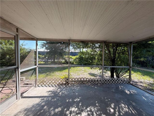 18433 Iris RD, Fort Myers, FL 33967