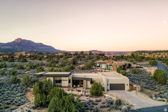 3104 APACHE CIR, Springdale, UT 84767