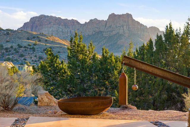 3104 APACHE CIR, Springdale, UT 84767