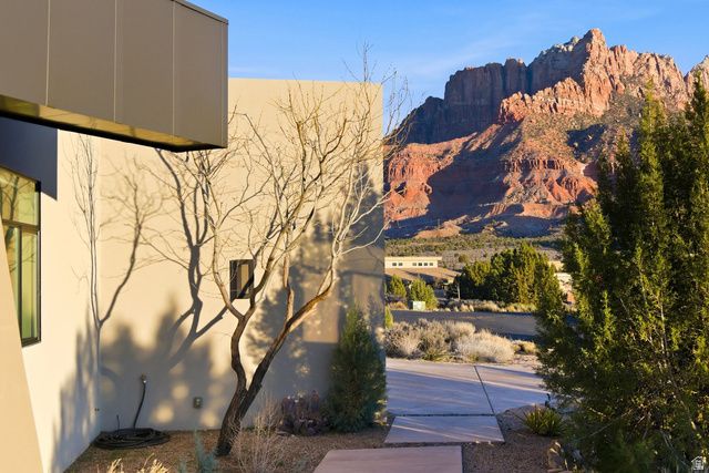 3104 APACHE CIR, Springdale, UT 84767