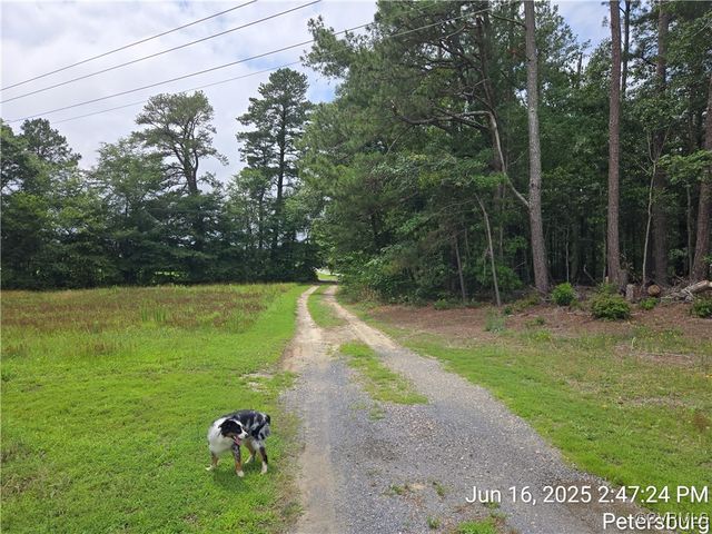 10129 Squirrel Level Rd, Dinwiddie, VA 23803