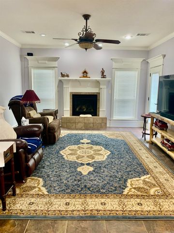 10 Sethstone Drive, Greenbrier, AR 72058