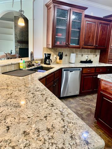 10 Sethstone Drive, Greenbrier, AR 72058