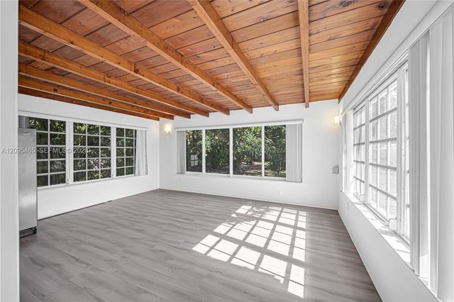 6351 NW 38th Terrace, Virginia Gardens, FL 33166