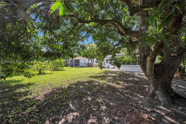 6351 NW 38th Terrace, Virginia Gardens, FL 33166