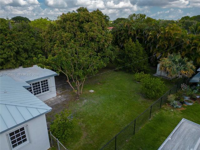 6351 NW 38th Terrace, Virginia Gardens, FL 33166
