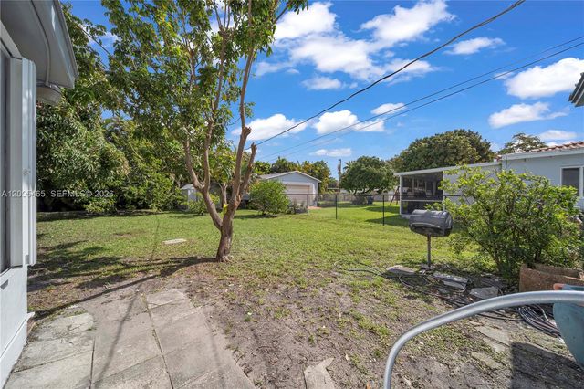 6351 NW 38th Terrace, Virginia Gardens, FL 33166