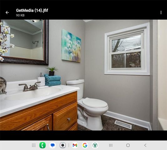 2704 Hubbell Avenue, Des Moines, IA 50317