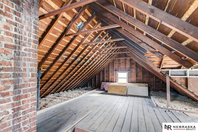 1507 S 25th Avenue, Omaha, NE 68105