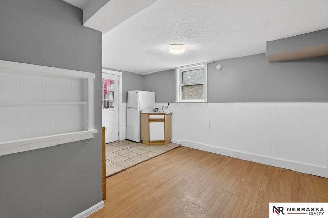 1507 S 25th Avenue, Omaha, NE 68105