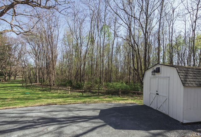 692 County Route 2, Elizaville, NY 12571