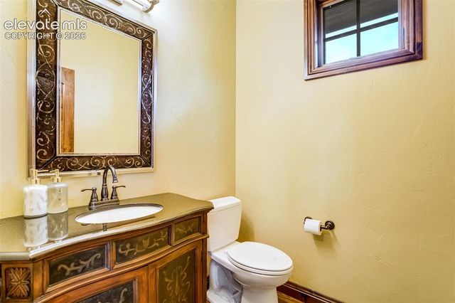 17512 Pond View Place, Colorado Springs, CO 80908
