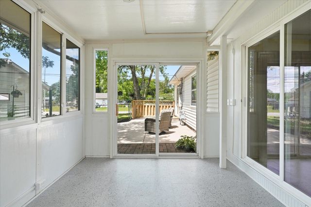 10050 Palm Street NW, Coon Rapids, MN 55433