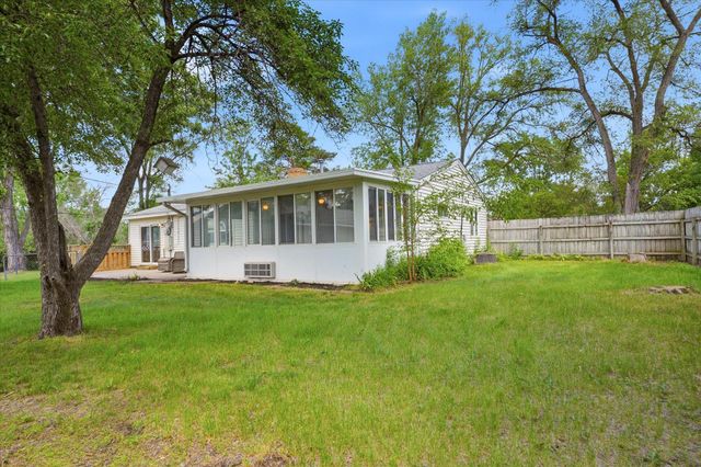 10050 Palm Street NW, Coon Rapids, MN 55433
