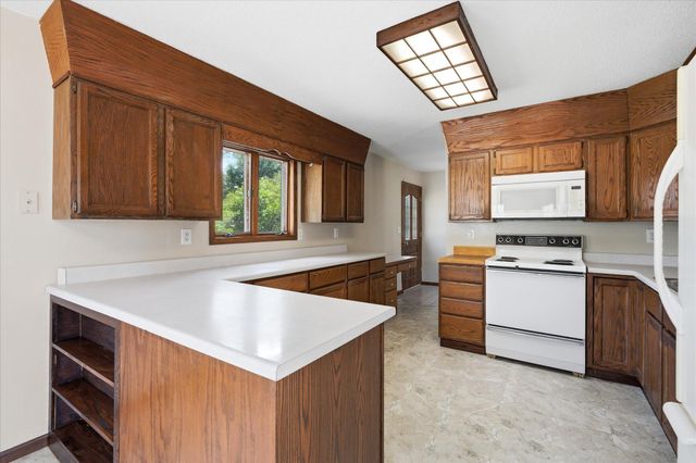 10050 Palm Street NW, Coon Rapids, MN 55433
