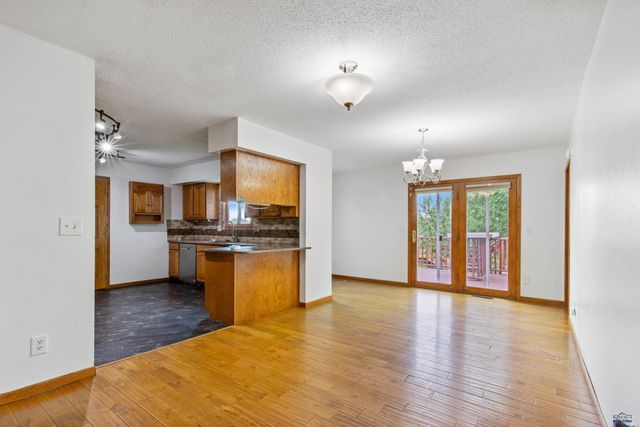 4158 WISCONSIN AVE, Rapid City, SD 57701