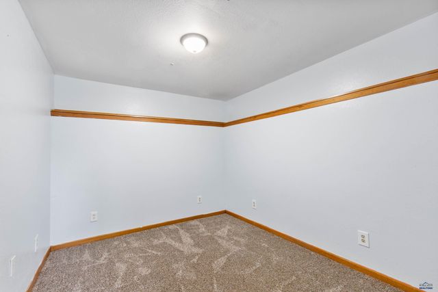 4158 WISCONSIN AVE, Rapid City, SD 57701