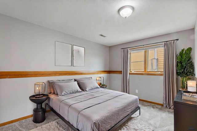 4158 WISCONSIN AVE, Rapid City, SD 57701