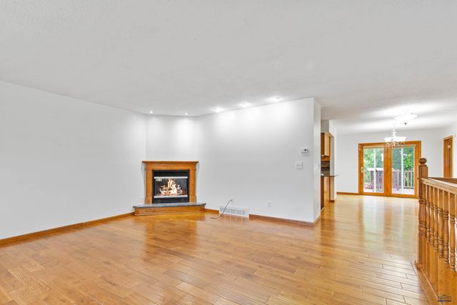 4158 WISCONSIN AVE, Rapid City, SD 57701