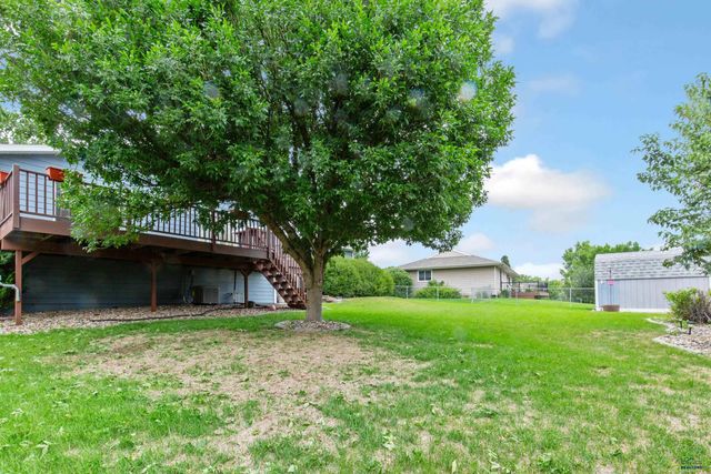 4158 WISCONSIN AVE, Rapid City, SD 57701