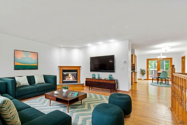 4158 WISCONSIN AVE, Rapid City, SD 57701