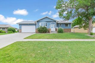4158 WISCONSIN AVE, Rapid City, SD 57701