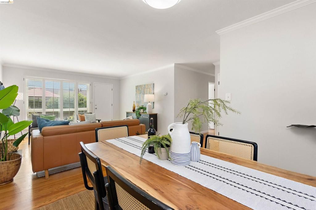 Image 11 of property listing at 15555 Tilden St, San Leandro, CA 94579