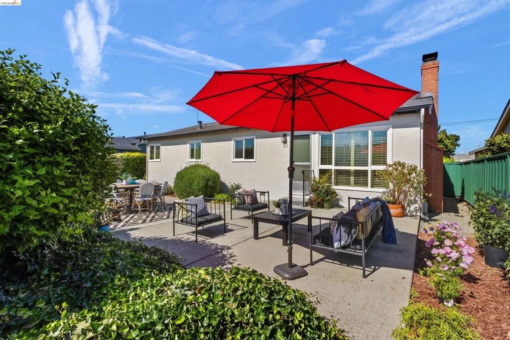 Image 28 of property listing at 15555 Tilden St, San Leandro, CA 94579