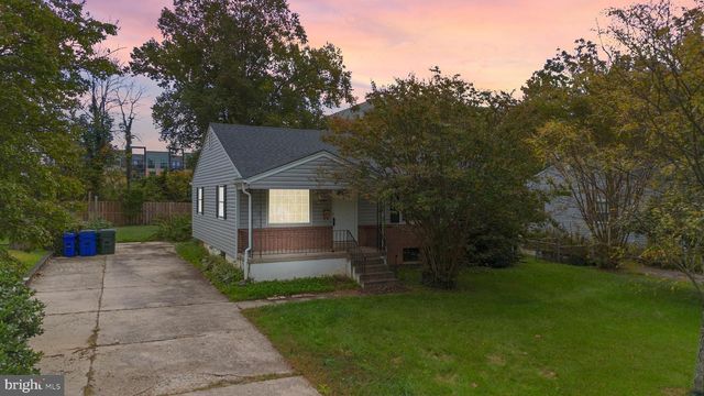 9125 AUTOVILLE DR, College Park, MD 20740